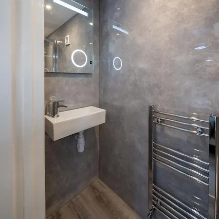 The Smithy By Cliftonvalley * Bristol